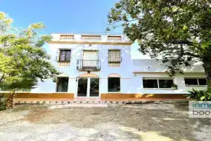 Villa Mediterrania, con piscina y barbacoa, Reus