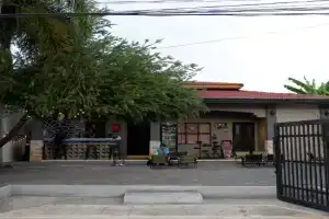 Pure's Place Guest house, Khanom