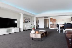 Modern 3-Bedroom House in Vibrant Neighborhood, Launceston