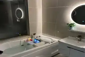 Relaxing Muji Retreat with Jacuzzi, Retro Games, MRT Apartments, Kuala Lumpur
