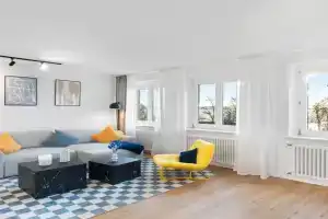 Anytime - Ferienwohnungen am Uferpark direkt am See Apartments, Friedrichshafen