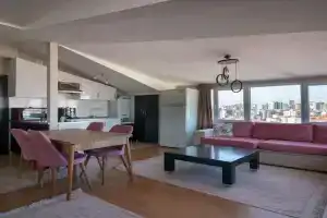 Charming 2BR Panoramic Views Penthouse in Maltepe, Istanbul