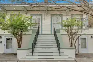 Uptown Historic Home Parking MG Stay! Apartments, New Orleans