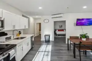 Washington Lofts 109 Spacious 1 Bedroom 1 Bath, Albany