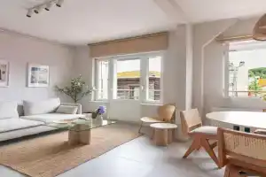 2BR Flat W Modern Touches Apartments, Istanbul