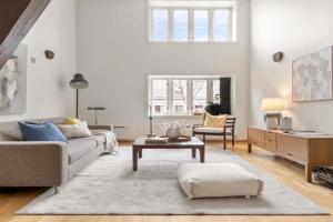 Charming Loft, High Ceiling !Modern & Central, Free private Parking 7 min walking ! Apartments, Trondheim