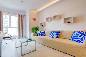 Amazing Location in St Julian's, Paceville 2 Bedroom, with Balcony by Vaganza, Pembroke