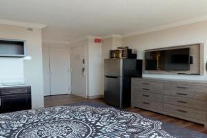 Convention center executive properties Free indoor parking Apartments, Baltimore