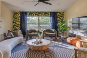 4BD with Backyard BBQ & Games - 5Mins FSU & Downtown Guest house, Tallahassee