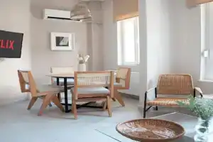 Bright and Cozy 2BR Apt In The Center Of Buyukada Apartments, Istanbul