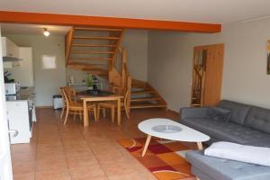 Maisonette mit 2 Schlafzimmer Apartments, Rheinsberg