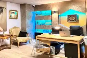 HOSTEL Pepper-Gold - PORT AREA -FREE TOWELS - FREE LOCKERS AND FREE PADLOCK - STEP-FREE ACCESS-, Alicante