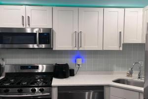 DC Luxury Condo Apart-hotel, Washington