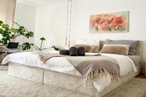 Modernes Designer Loft mit Flair in Hochheim & Tiefgarage Apartments, Mainz