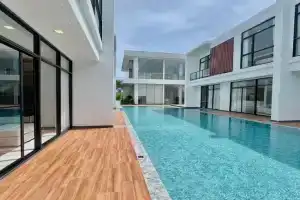 The Rich Garden Villa, Naklua