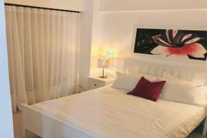 Hermoso Apartamento cerca de la playa, Restaurantes, Supermercados, Restaurantes, Aeropuertos, parqueo gratis, Boca Chica