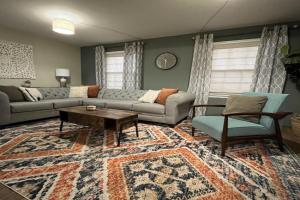 Boho Blast - The Vibest House in, Winston-Salem