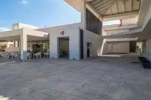 Finikounda Hotel, Finikounta