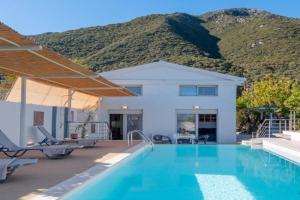 Brand new Exclusive villa Lefkada, Nikiana