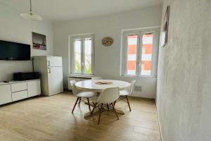 Splendido Appartamento a Apartments, Pavia