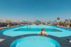 Five Stars Nile Cruise from Luxor to 4 nights included sightseeing Hotel, Aswan