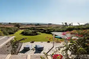 Seaduction Villa, Kastraki Naxou