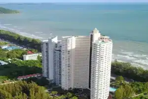 Apartment with wonderful view, Mae Ramphueng Beach, Rayong, Ban Phe