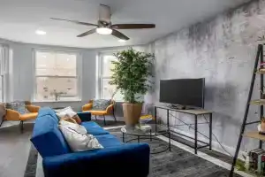 Cute and Cozy Modern Condo Guest house, Chicago