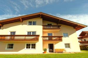 Apartment Reiter-2 by Interhome, Flachau