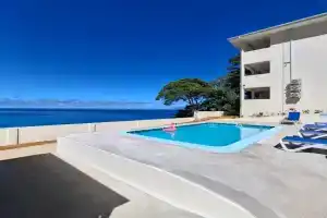 Tropical Secrets Holiday Apartments, Glacis