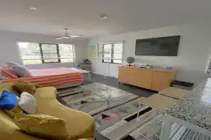 Parrots Nest - 1 Bedroom, Bundaberg