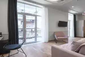 Esther Suites, Nilie Hospitality MGMT, Thessaloniki