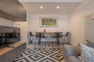 Modern Apartment with terrace, Verona