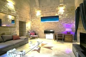 Valletta St Ursula Apartments, Birgu