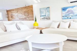 Waterfront Cabana 3 Apartments, Key Largo
