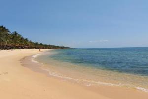 Beach views, near to Night Market Victoria vacation house, Phu Quoc Island