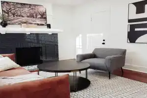 Less than 10 mins from Downtown, early checkin-subject to availability, pool table Guest house, Atlanta