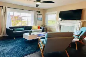 3-Bedroom, Prime Location, Private Backyard!, San Diego