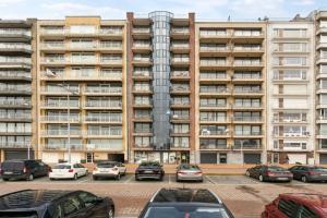 Apartment in with Marina Views, Blankenberge
