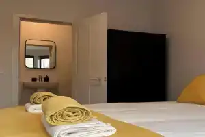 Exceptive Master Room Stay, Abu Dhabi City