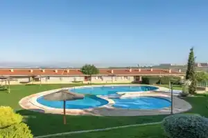 Stay in Novamar III Apartments, Arenales del Sol