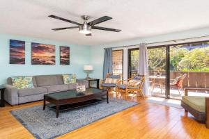 Your Maui Getaway-Walk to the Beach, Pool, Hot Tub LSV14 Apartments, Kihei