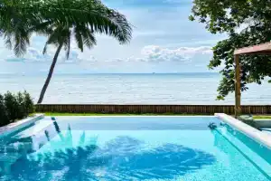 Beachfront Dream in Villa, Baan Tai
