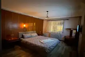 Bigg Boss Hotel, Erzurum