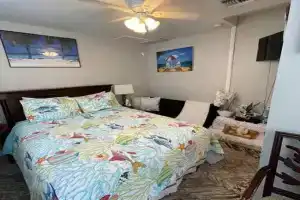 Comfy Queen Bed Studio, Downtown West Palm, West Palm Beach