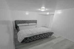 Private Room Near Airport D6, Brampton