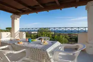 Porto Relax Apartments With Sea View, Santa Cesarea Terme