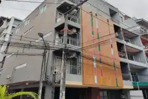 Madam Inn, Patong