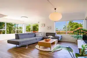 Scenic Escape with Stunning Sea Views in Raumanga Guest house, Whangarei