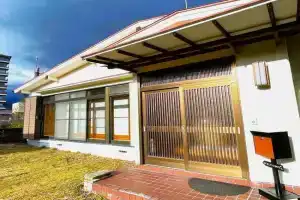 Nikko Station-Side Towa STAY 日光駅まで3分一軒家丸貸し民泊の宿 Apartments, Nikko
